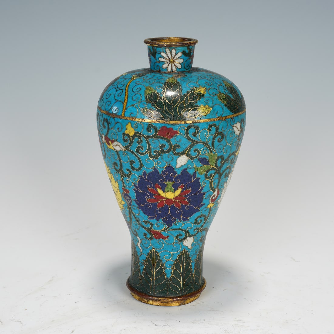 A CHINESE CLOISONNÉ FLORAL MEIPING VASE, (1 of 7)