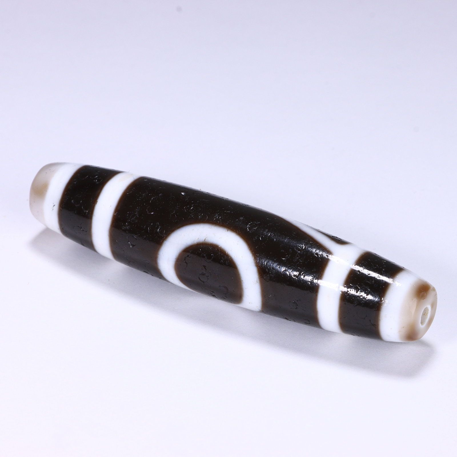 CHINESE DOUBLE TRIANGLE DZI BEAD - 3