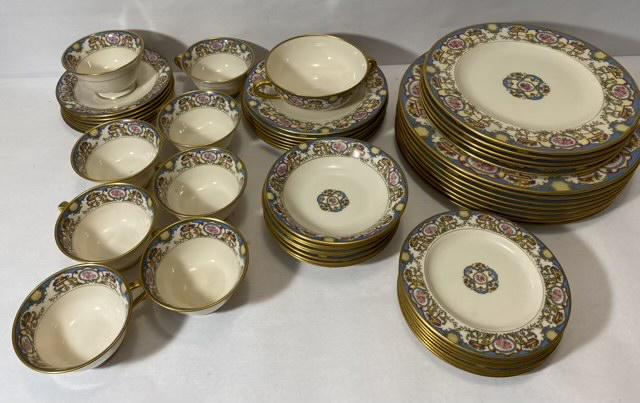 Morgan Belleek Azure China Set (1 of 5)