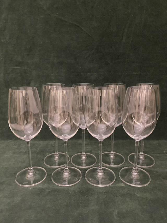Waterford Crystal Wine Glasses: Set of 8 Waterford Marquis crystal wine glasses, 8.75" tall