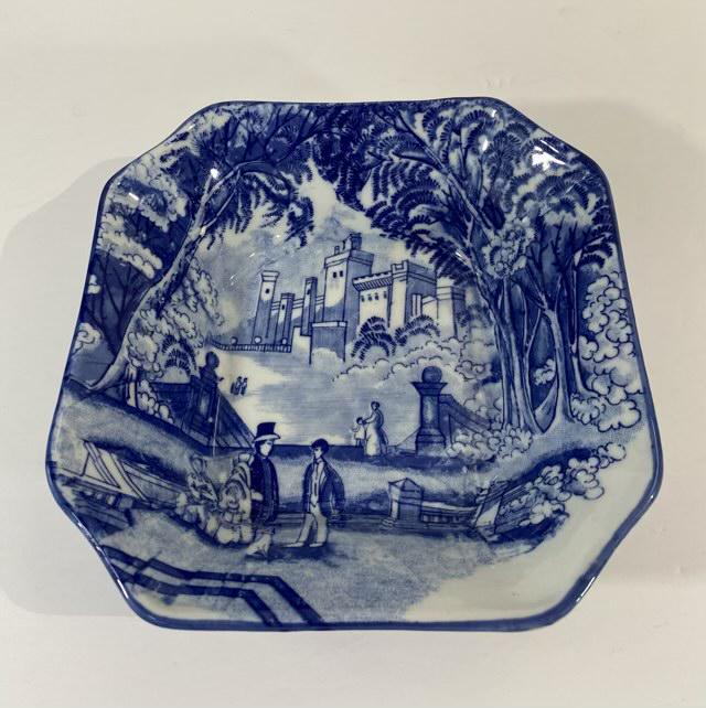 Victoria Ware Ironstone Bowl Bl/Wht: Victoria Ware Ironstone Blue & White 8.25" x8.25" x 2.5"