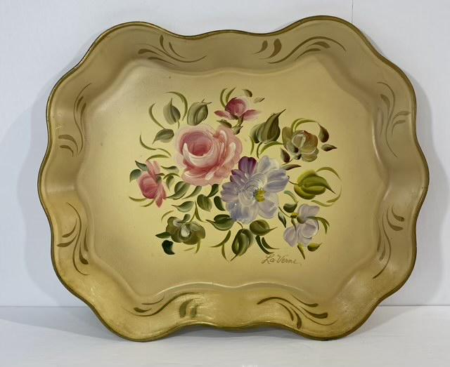 Vintage Tole Tray (1 of 3)