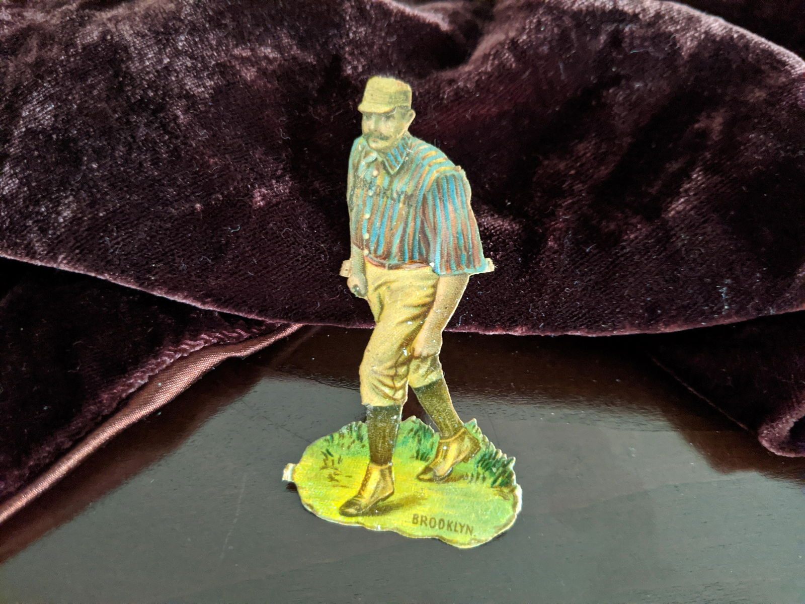 1888 Rafael Tuck & Sons Artistic Brooklyn die cut (1 of 3)