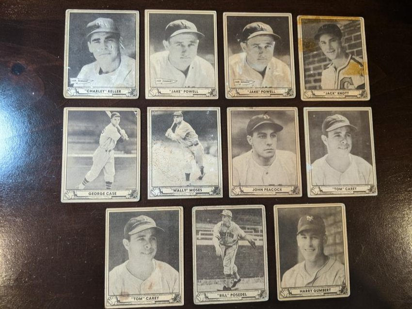 1940 Gum, Inc. Play Ball lot: 1940 Gum, Inc. Play Ball lot of 11 cards: Keller, Powell (2 cards), Knott Jr., Case Jr., Moses Jr., Peacock, Carey (2 cards), Posedel, Gumbert. See photos for condition.