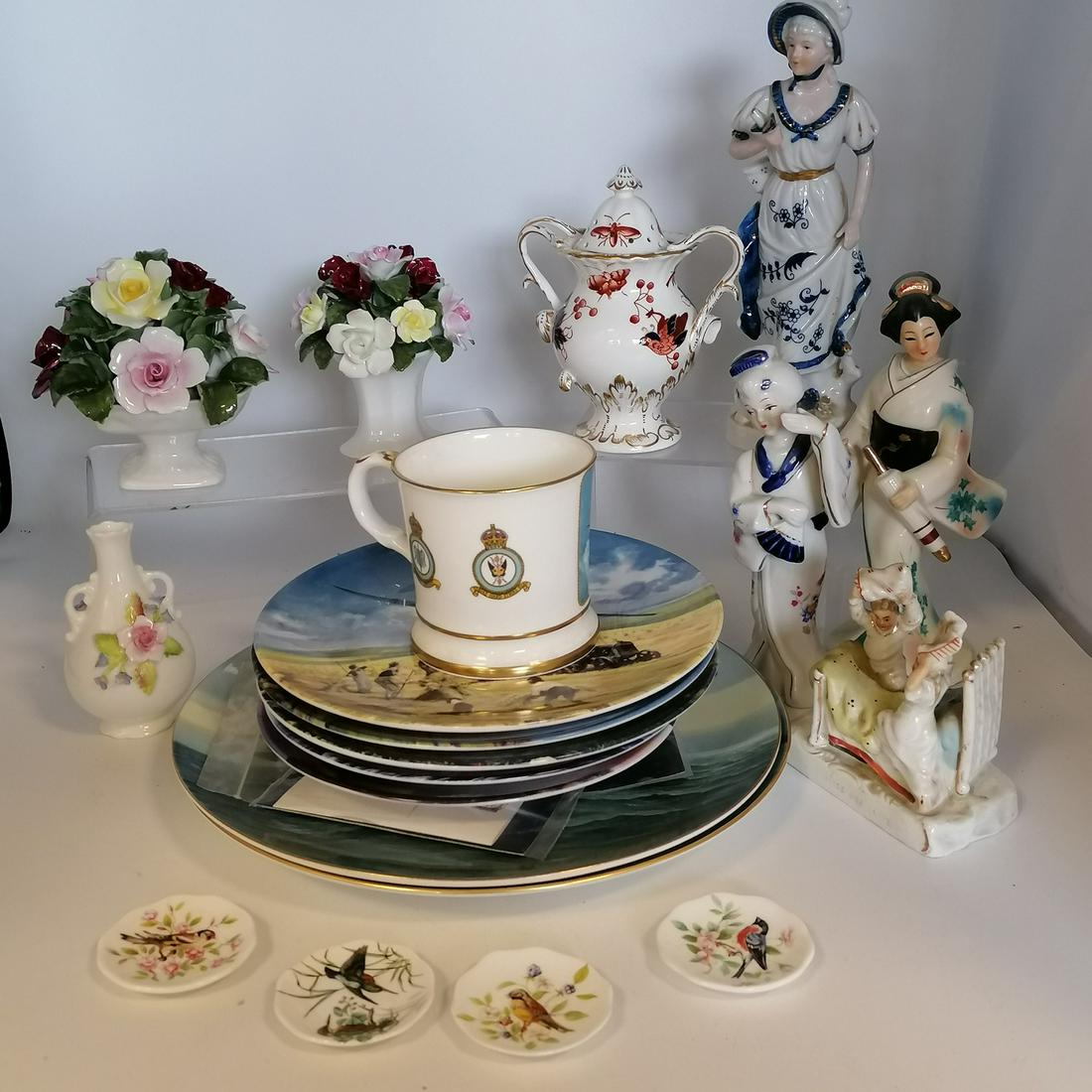 Qty of ceramics inc collectors plates with mug, aynsley (1 of 3)