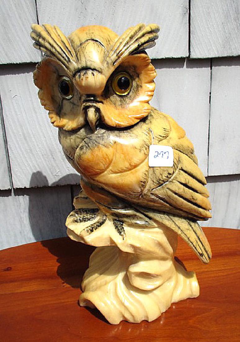 12" VINTAGE ITALIAN  CARVED ALABASTER OWL , GLASS EYES (1 of 4)