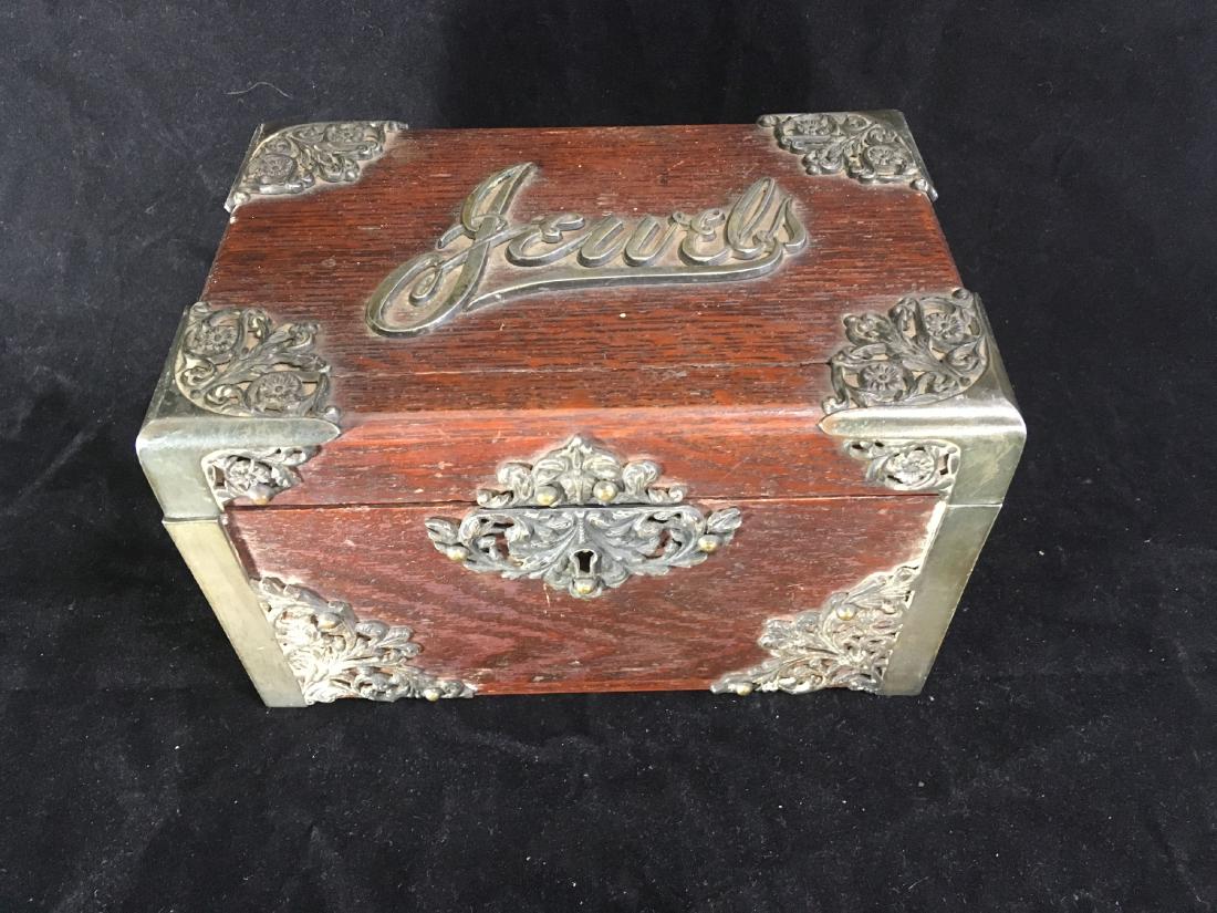 19TH CENTURY ART NOUVEAU OAK JEWELRY BOX WITH ORIGINAL (1 of 7)