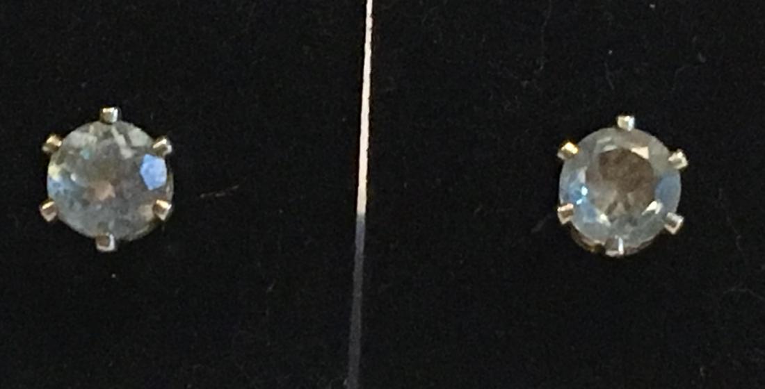 PAIR OF 22K GOLD AQUAMARINE STUD EARRINGS (1 of 2)