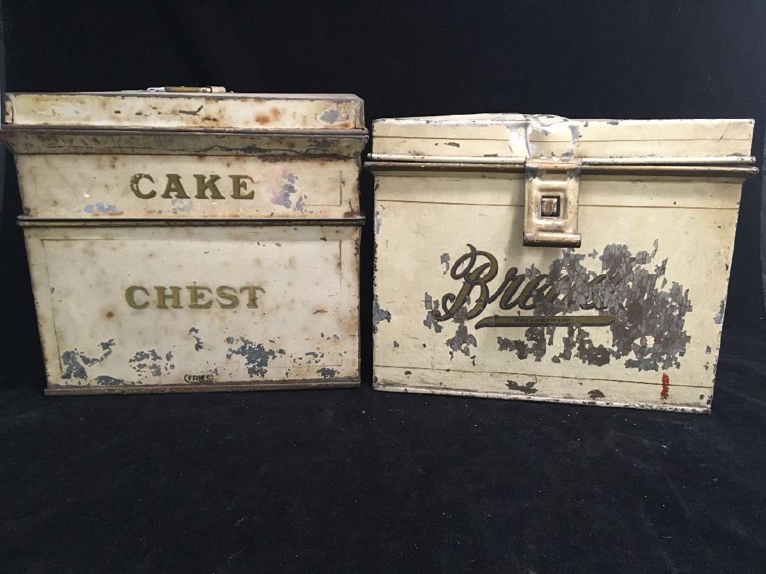 19TH CENTURY TOLEWARE CAKE CHEST AND BREAD BOX: 19TH CENTURY TOLEWARE CAKE CHEST AND BREAD BOX