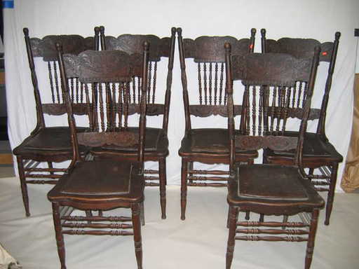616462: 6 LARKIN OAK PRESS BACK CHAIRS W/LIONS - 616462: 6 LARKIN OAK PRESS BACK CHAIRS W/LIONS