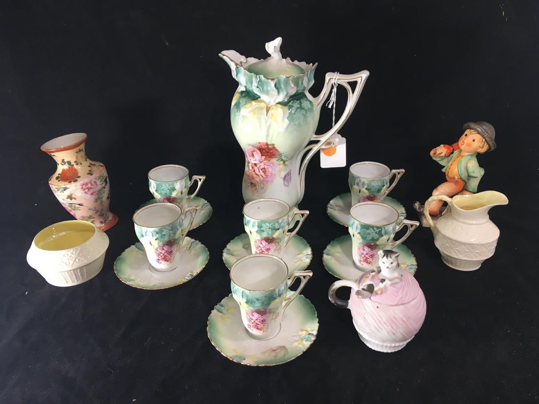 17 PIECES ANTIQUE PORCELAINS TO INCLUDE RS PRUSSIA (1 of 8)