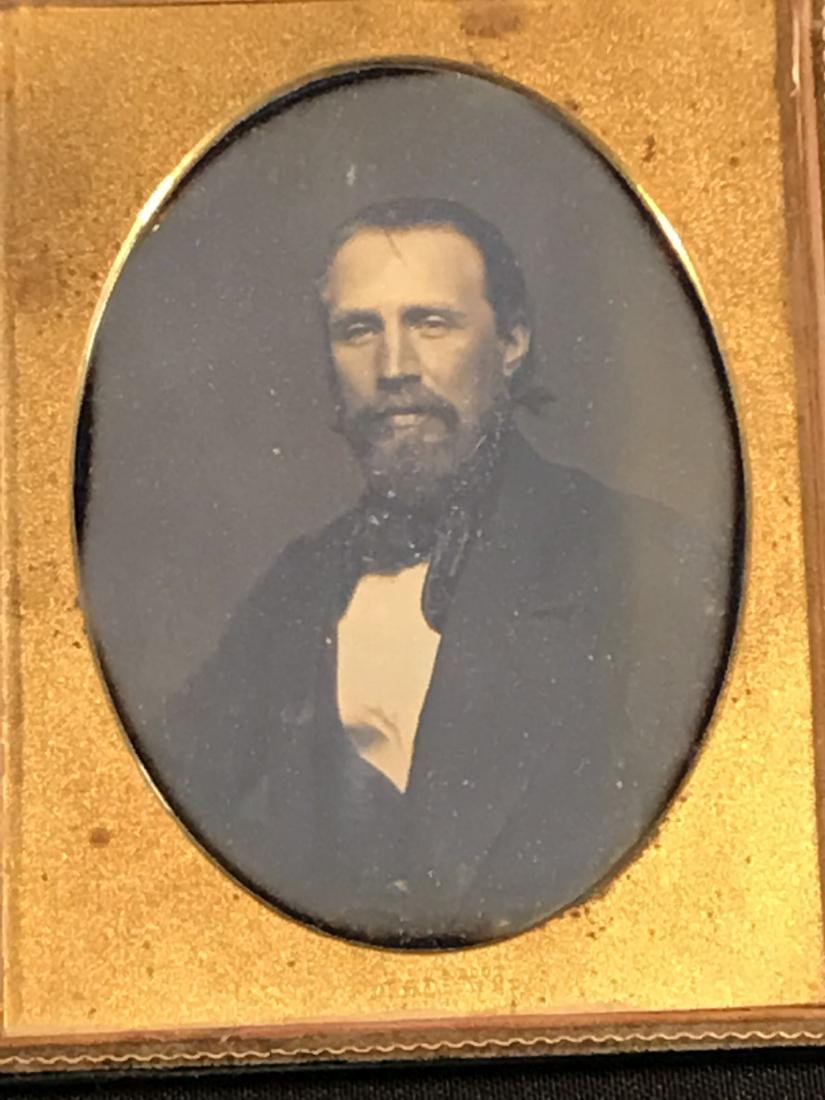 M.A. ROOT HALF PLATE DAGUERREOTYPE OF A GENTLEMAN  IN A (1 of 9)