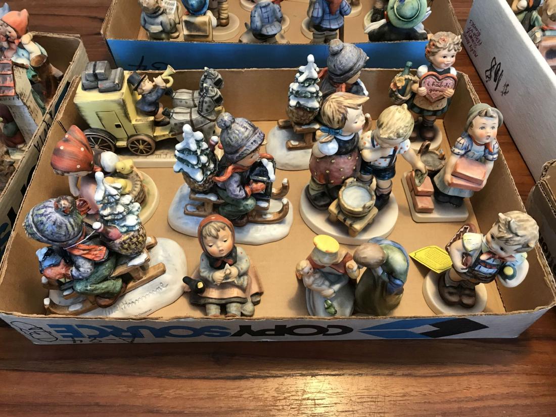 LOT OF 10 HUMMELS GOEBEL WEST GERMANY (1 of 4)