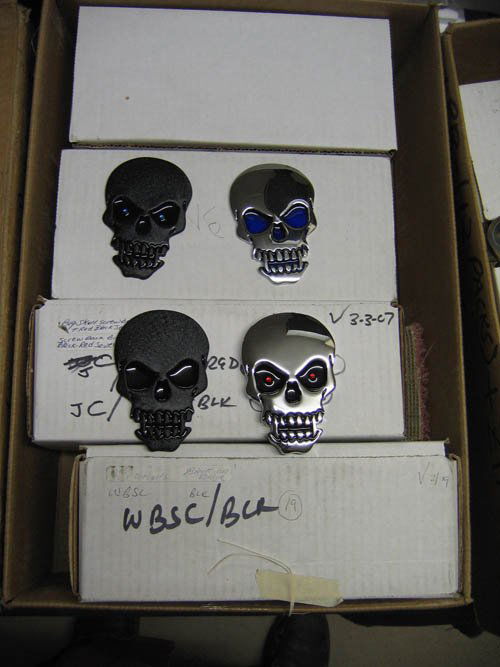 1216358 50+ LARGE CHROME SKULL EMBLEMS