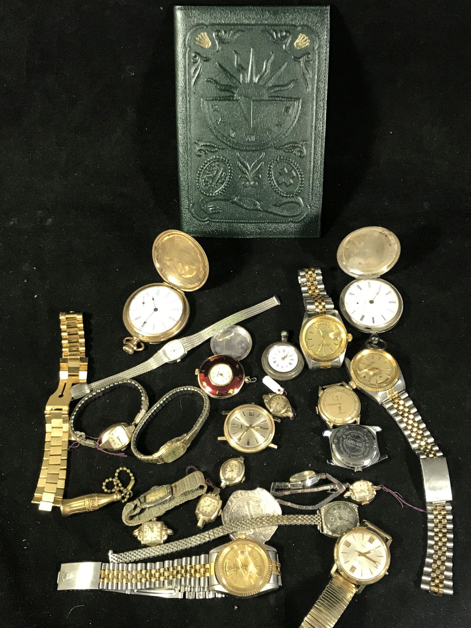 LARGE LOT OF WATCHES AND A ROLEX CERTIFICATE OF: LARGE LOT OF WATCHES AND A ROLEX CERTIFICATE OF AUTHENTICITY