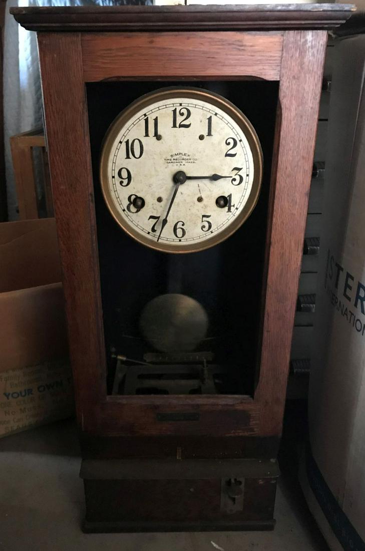 AN ANTIQUE SIMPLEX FACTORY TIMECLOCK (1 of 4)