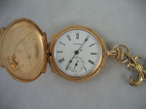 14 K GOLD WALTHAM LADIES' POCKETWATCH, SER