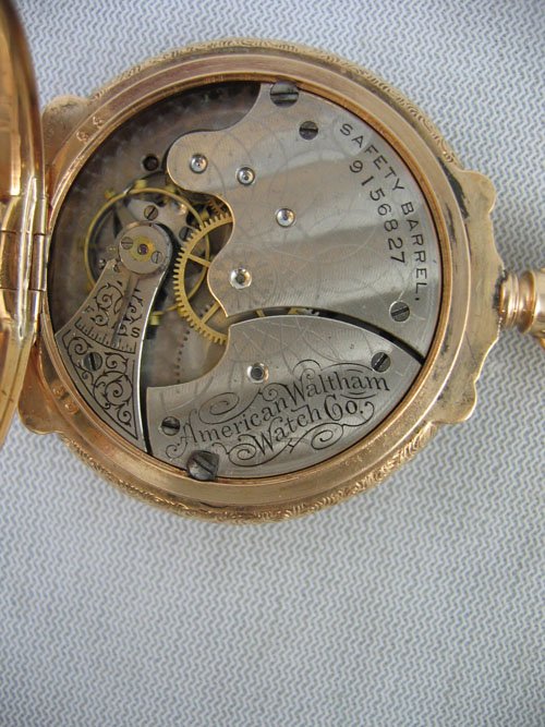 14 K GOLD WALTHAM LADIES' POCKETWATCH, SER - 2