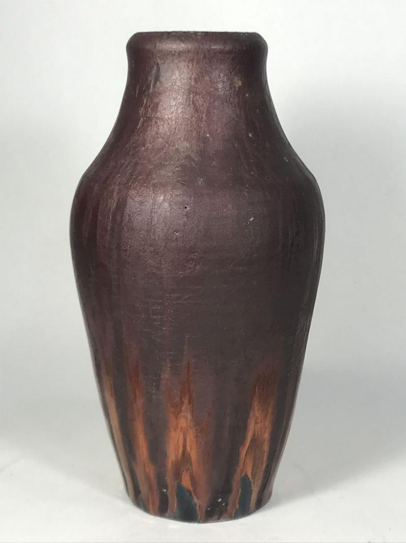 A 7.5" SOREN KONGSTRAND VASE. PROPERTY FROM THE ESTATE: A 7.5" SOREN KONGSTRAND VASE. PROPERTY FROM THE ESTATE OF LEIF WESSMAN