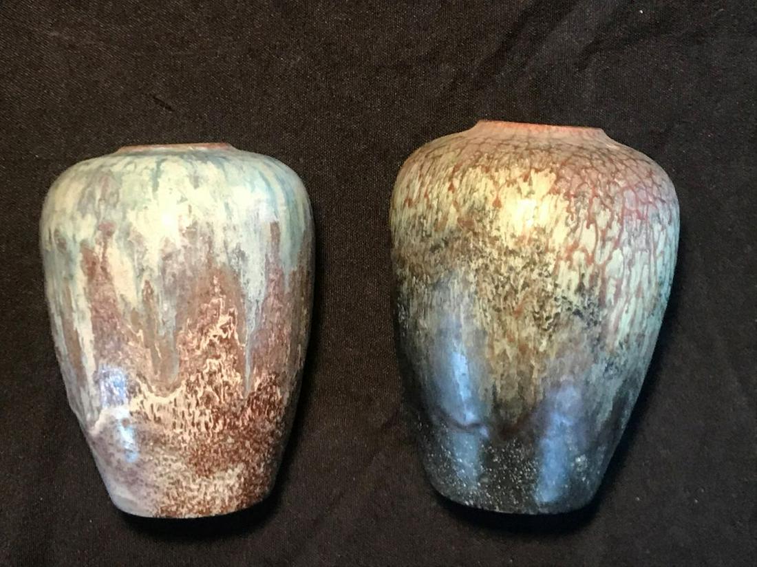 2 SOREN KONGSTRAND VASES EACH 5.5:: 2 SOREN KONGSTRAND VASES EACH 5.5: