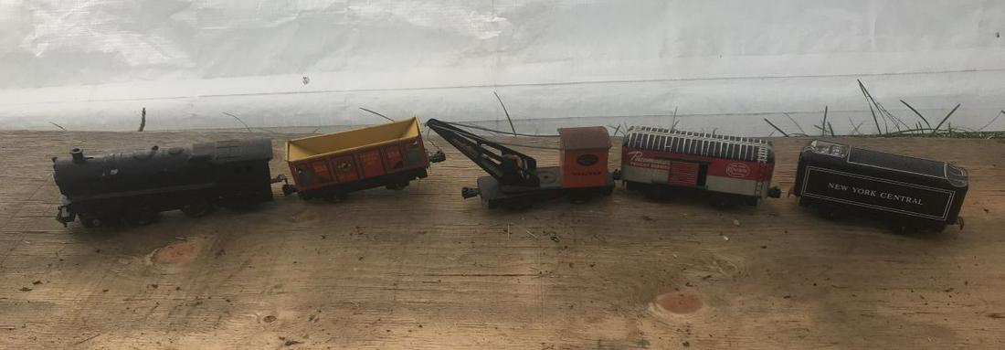 5 PIECE ANTIQUE TOY TRAIN SET: 5 PIECE ANTIQUE TOY TRAIN SET