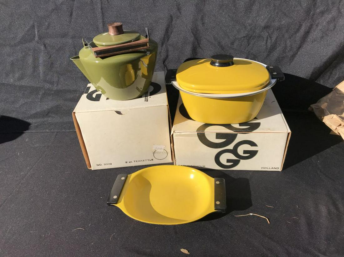 CATHERINE HOLM NEW OLD STOCK; YELLOW COVERED: CATHERINE HOLM NEW OLD STOCK; YELLOW COVERED CASSEROLE, AVOCADO TEAPOT, AND YELLOW SCAMPI PLATE. PROPERTY FROM THE ESTATE OF LEIF WESSMANN