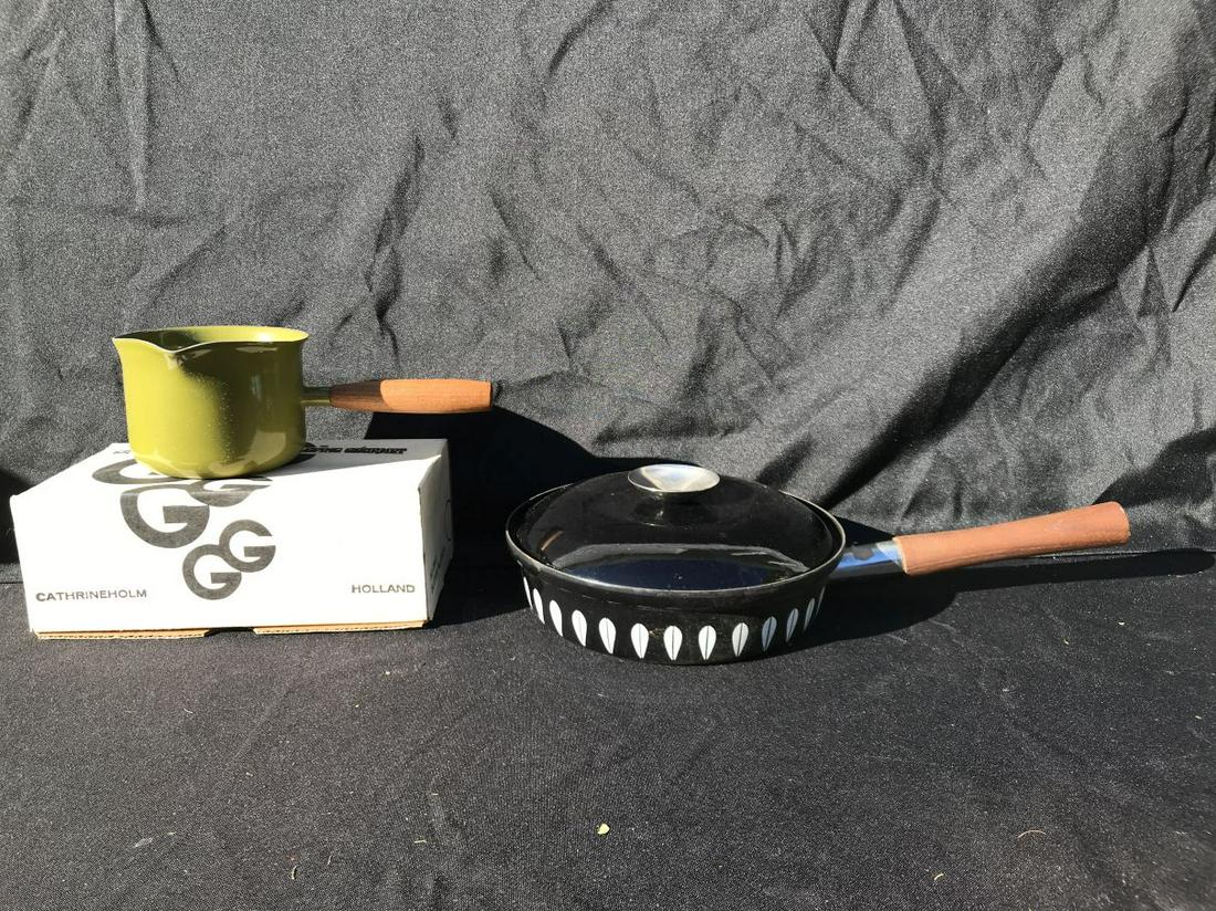 CATHRINE HOLM NEW OLD STOCK;; AVOCADO SAUCEPAN AND: CATHRINE HOLM NEW OLD STOCK;; AVOCADO SAUCEPAN AND BLACK COVERED SAUTE PAN. PROPERTY FROM THE ESTATE OF LEIF WESSMANN