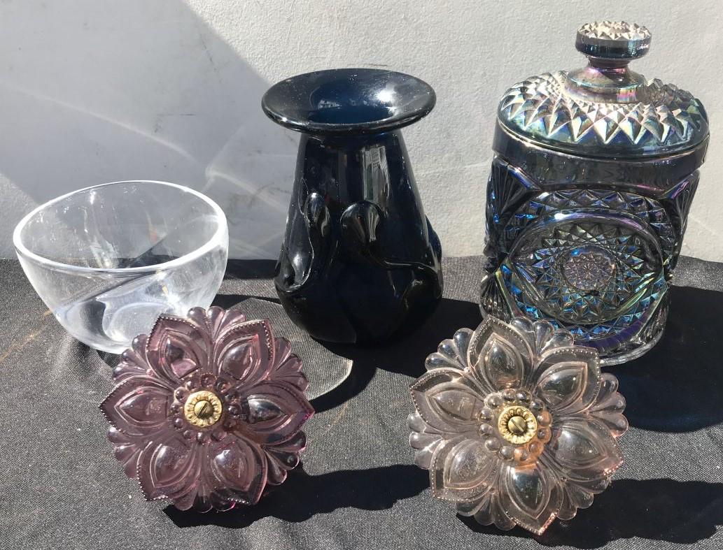 5 PIECES ANTIQUE GLASSWARE INCLUDES SANDWICH TIEBACKS,: 5 PIECES ANTIQUE GLASSWARE INCLUDES SANDWICH TIEBACKS, ORREFORS ETC. PROPERTY FROM THE OLD NEWFANE INN OF VERMONT