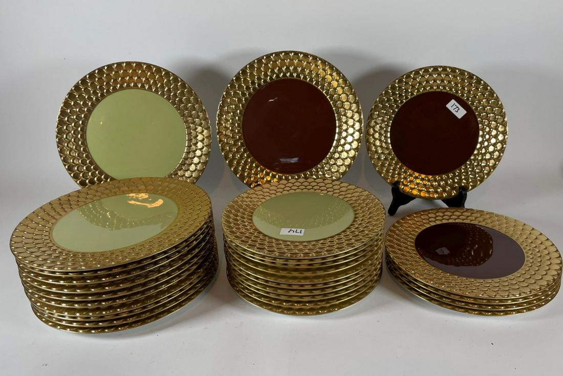LOT OF L'OBJET AEGEAN PLATES INCLUDES FIFTEEN LUNCHEON: LOT OF L'OBJET AEGEAN PLATES INCLUDES FIFTEEN LUNCHEON PLATES 9" D AND TWELVE DINNER PLATES 10.5" D. WEIGHS 35 LBS TOTAL