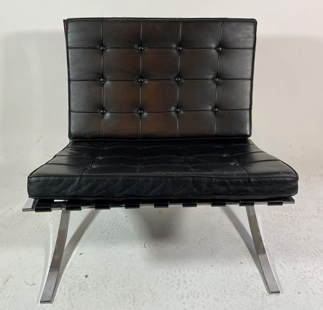 Ludwig Mies Van Der Rohe for Knoll Barcelona Chair: Ludwig Mies Van Der Rohe for Knoll Barcelona Chair. Original . CAT SCRATCHES