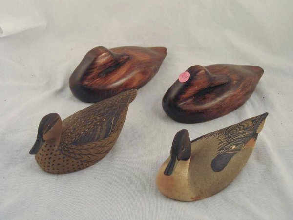4 DUCK DECOYS: 2 HAND PAINTED "PIN TAIL- DRAKE