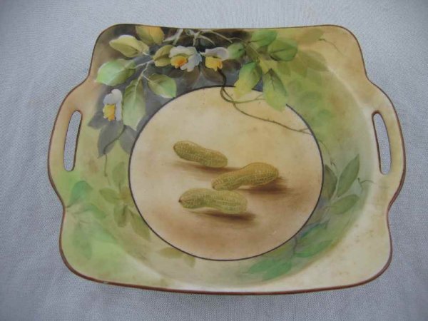 NIPPON HAND PAINTED DISH WITH PEANUTS: NIPPON HAND PAINTED DISH WITH PEANUTS