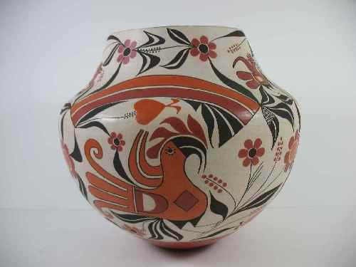 LARGE NATIVE AMERICAN POT W/ BIRD BY JOSEPH CERNO