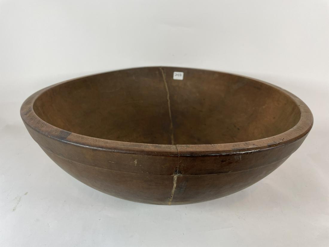 A LARGE SHAKER WOODEN BOWL 19" IN DIAMETER X 6" TALL. (1 of 6)