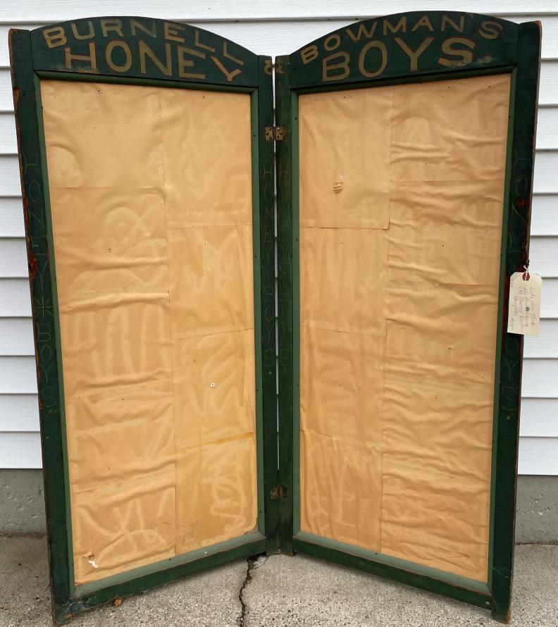 EARLY 20TH CENTURY BURNELL BOYS HONEY FARMSTAND DISPLAY (1 of 5)