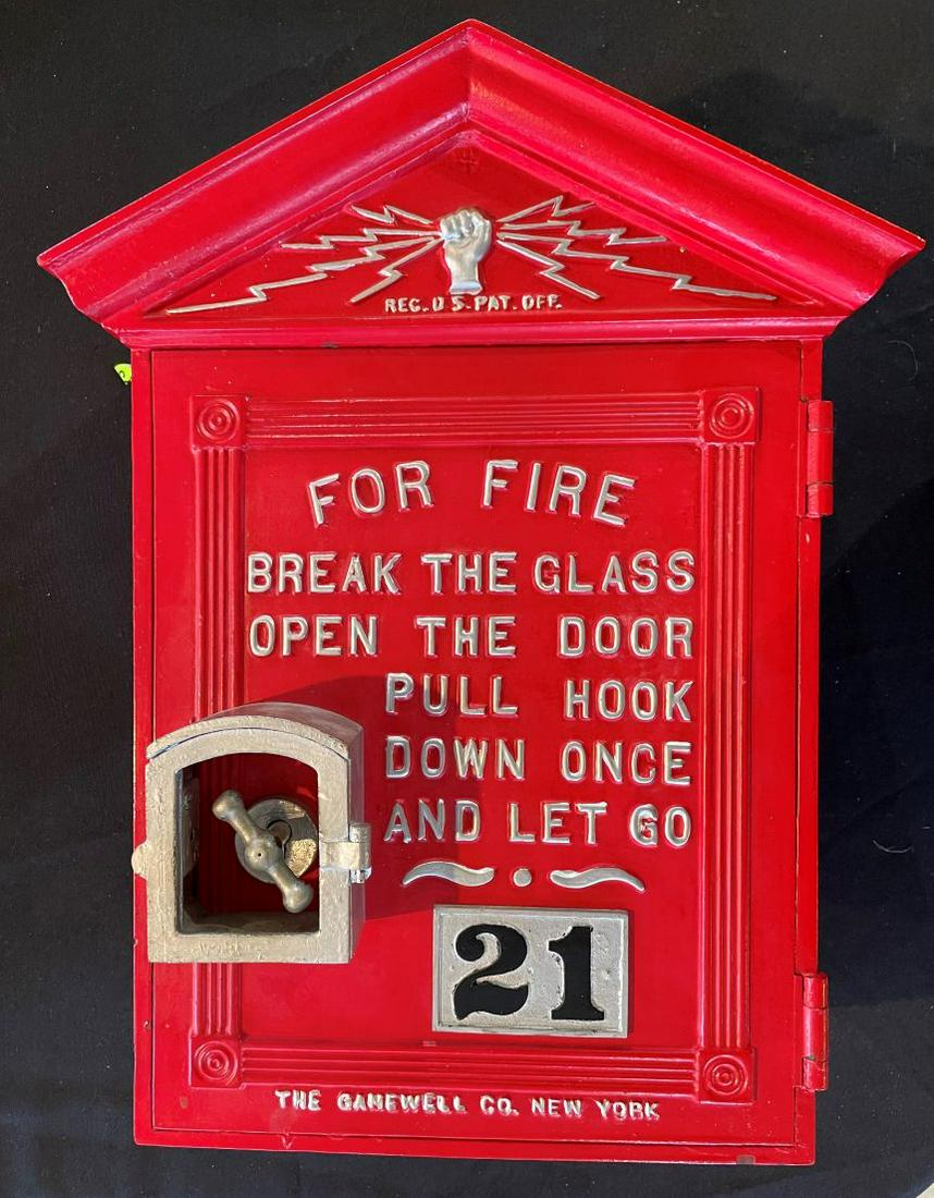 A CAST IRON EMERGENCY FIREBOX 17" X 13" X 5": A CAST IRON EMERGENCY FIREBOX 17" X 13" X 5"