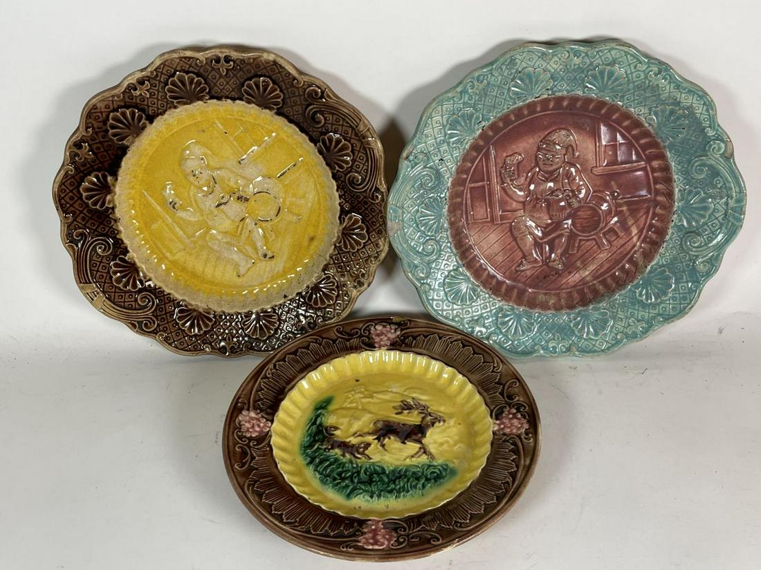 THREE MAJOLICA PLATES, TWO HAVING DRUNK MONKS AND ONE (1 of 5)