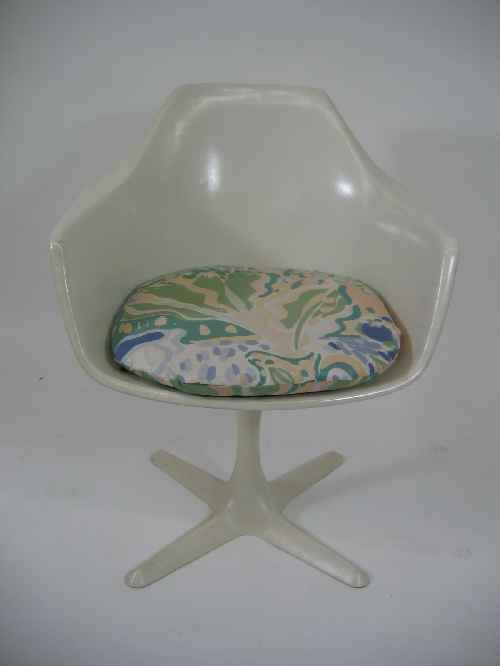 HERMAN MILLER MID CENTURY MODERN CHAIR: HERMAN MILLER MID CENTURY MODERN CHAIR