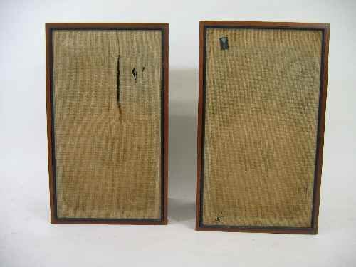 PAIR OF JOHN B LANSING SOUND INC. SPEAKERS: PAIR OF JOHN B LANSING SOUND INC. SPEAKERS