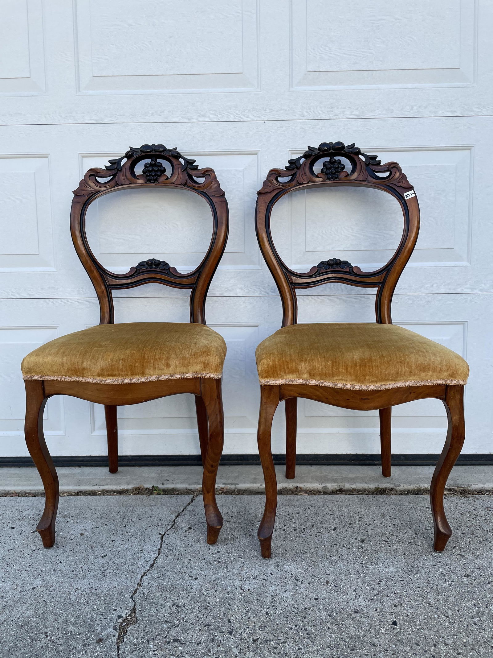 A PAIR OF FRENCH WALNUT BALLOON BACK CHAIRS WITH CARVED (1 of 5)