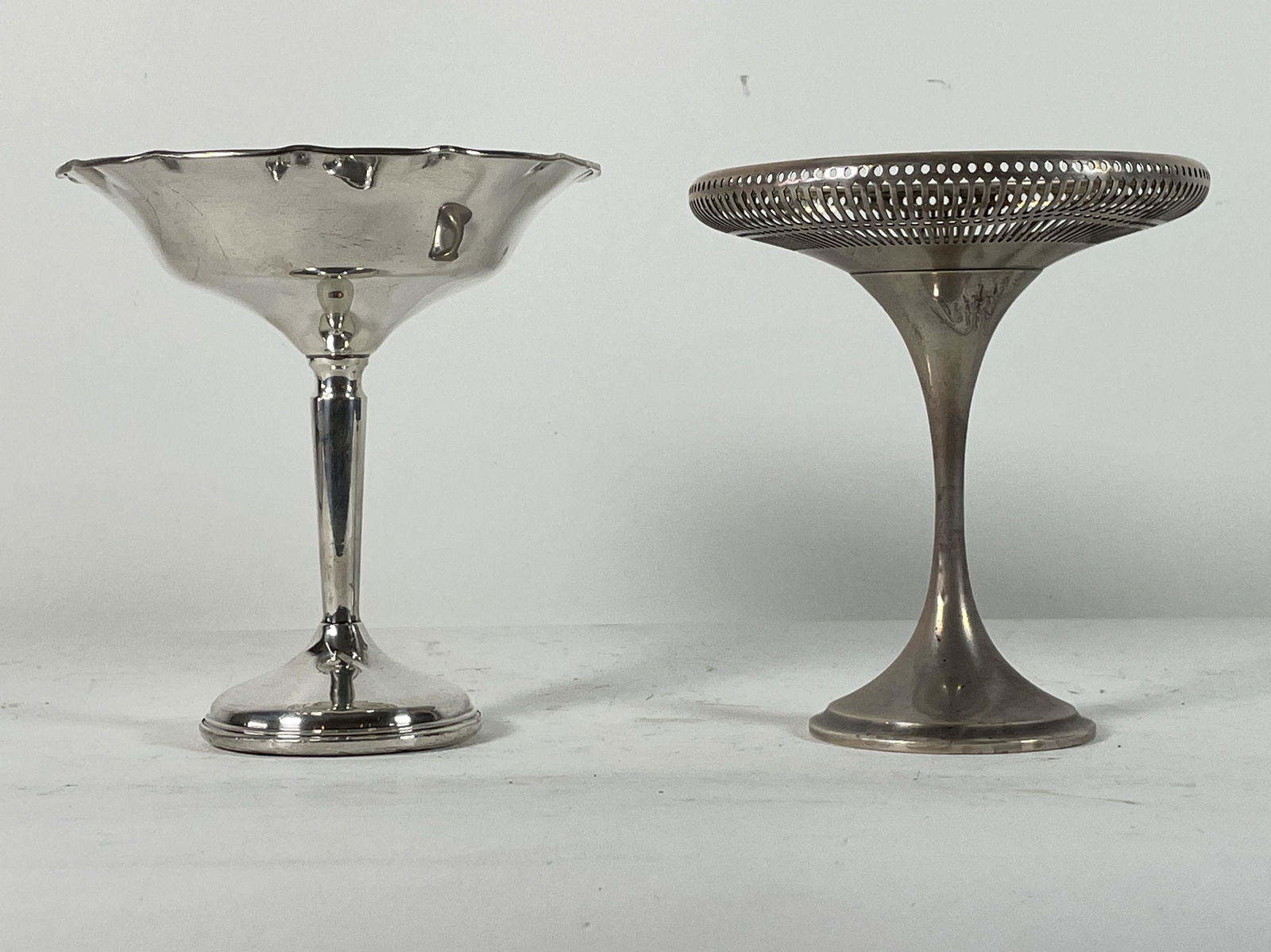 GORHAM STERLING SILVER FOOTED BONBON AND A WEIGHTED (1 of 7)