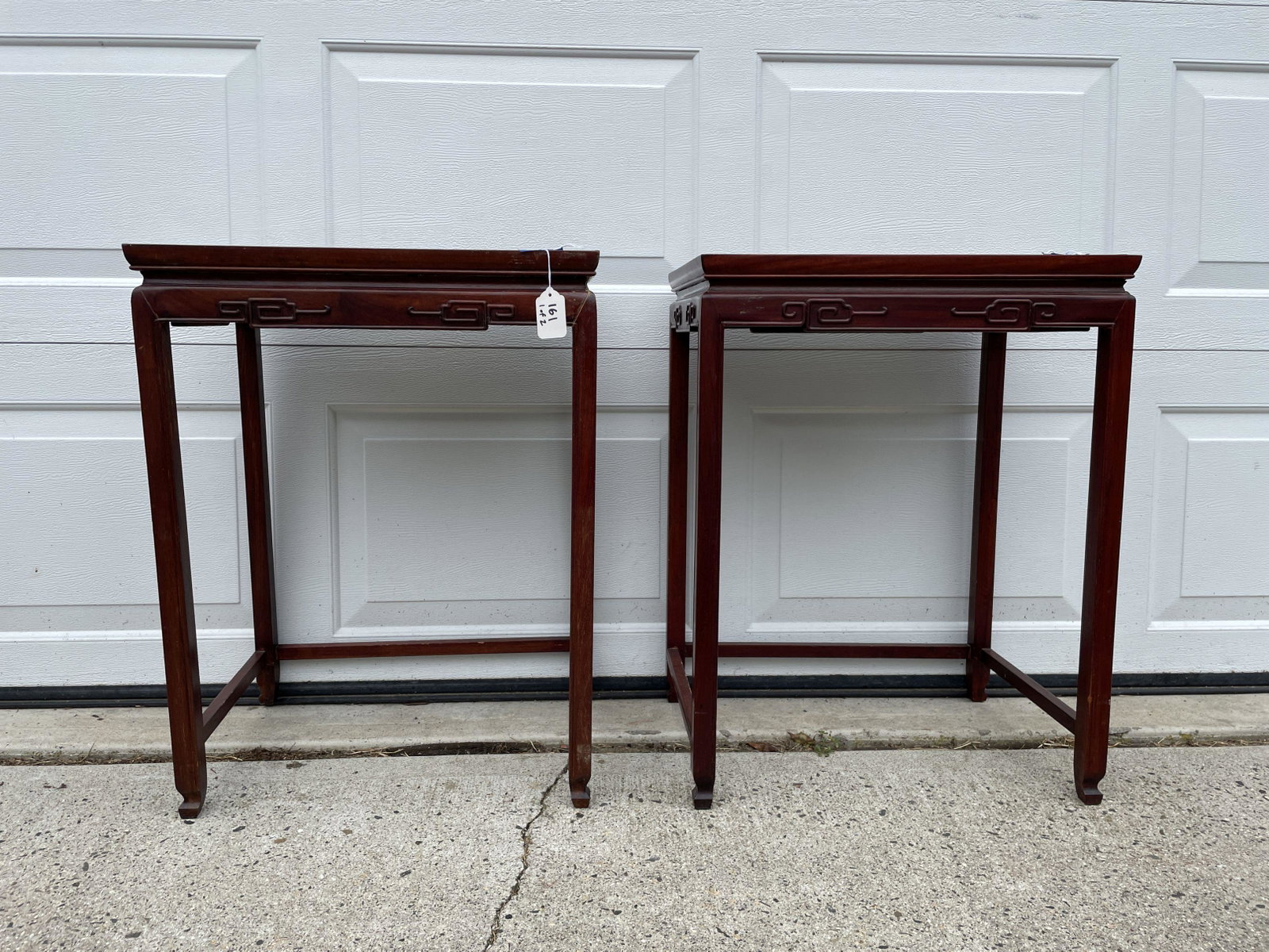 A PAIR OF CHINESE CHIPPENDALE STANDS, 20" X 14" X 26".: A PAIR OF CHINESE CHIPPENDALE STANDS, 20" X 14" X 26". PROPERTY OF A FINE SAG HARBOR ESTATE