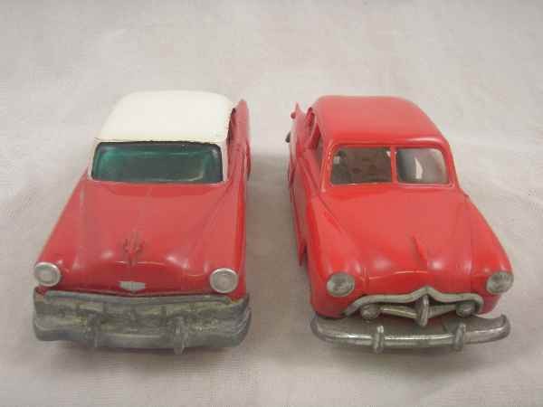 2 DEALER PROMO CARS, 50'S ERA CHEVY BANK, AND W: 2 DEALER PROMO CARS, 50'S ERA CHEVY BANK, AND WIND-UP KAISER
