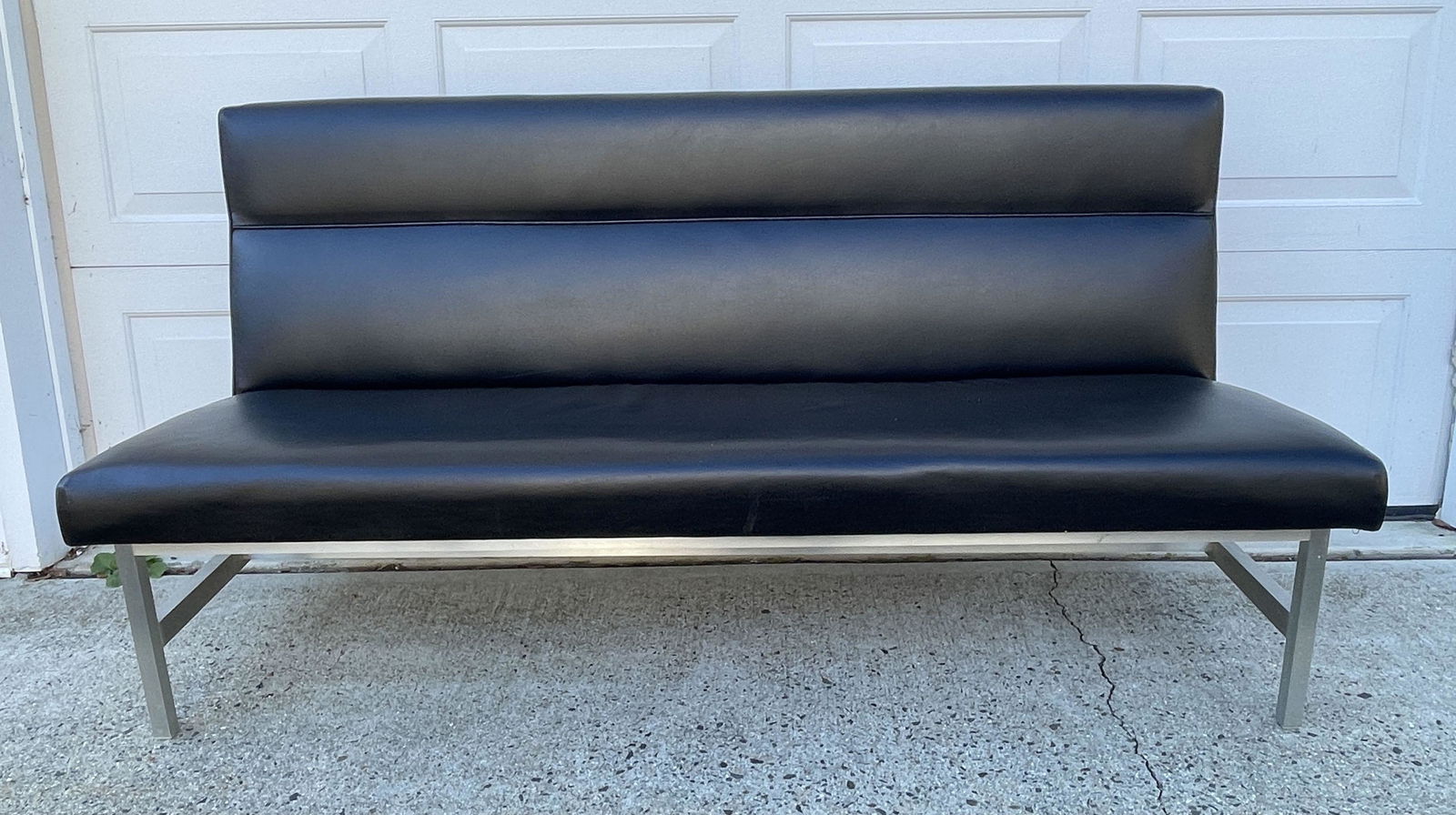 A MONARCH MIDCENTURY MODERN BLACK LEATHER, CHROME AND (1 of 5)