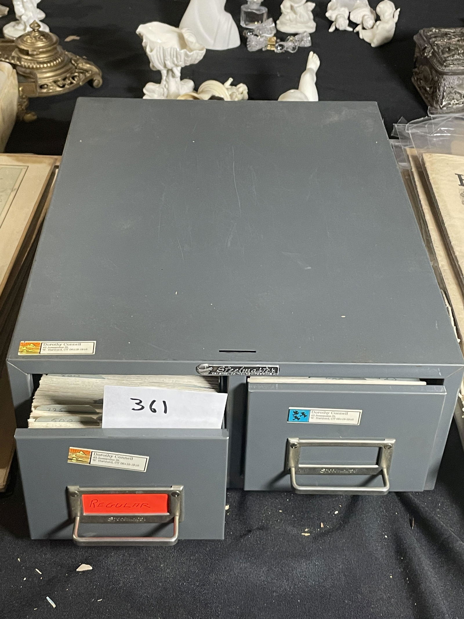 EXTENSIVE COLLECTION OF MINT BLOCK SET STAMPS 500+ (1 of 5)