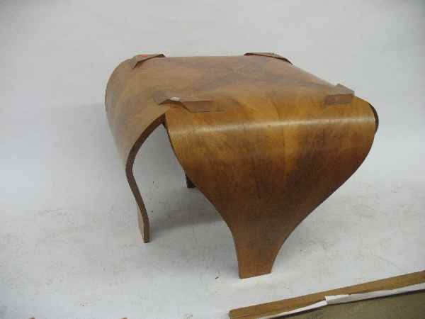 DESIGNER JACK ALBERTI BENTWOOD TABLE 1991 : DESIGNER BENTWOOD SIDE TABLE DATED 1991 SIGNED JACK ALBERTI