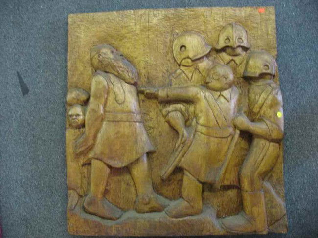 WPA WOOD CARVED RELIEF PLAQUE OF A HOLOCAUST S: WPA WOOD CARVED RELIEF PLAQUE OF A HOLOCAUST SCENE SIGNED DEWART