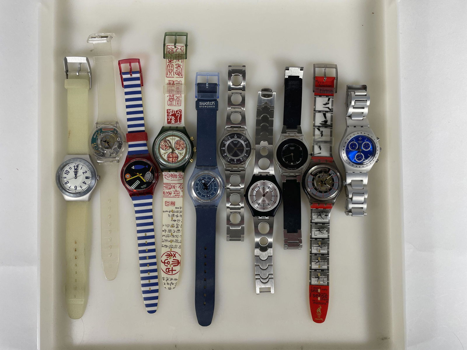 10 VINTAGE 1990S SWATCHES (1 of 6)