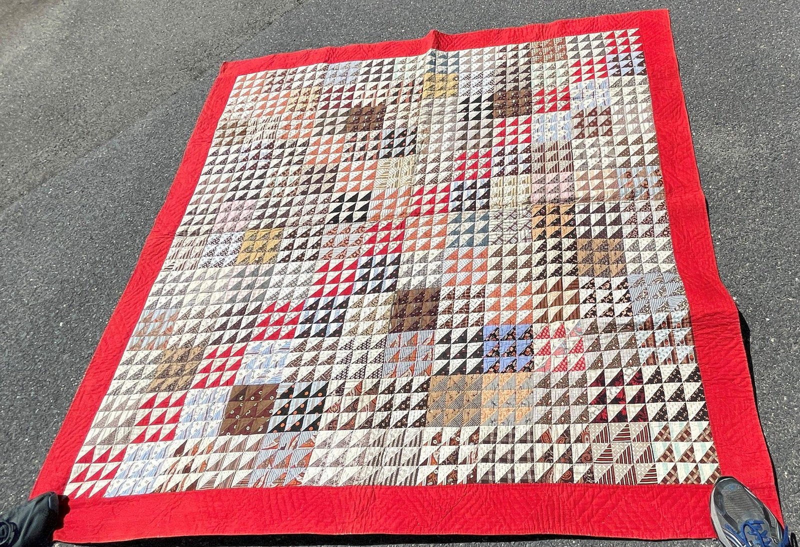 EARLY 20TH CENTURY BOX AND ONE QUILT 69" X 69", SPOTS, DISCOLORATION: EARLY 20TH CENTURY BOX AND ONE QUILT 69" X 69", SPOTS, DISCOLORATION