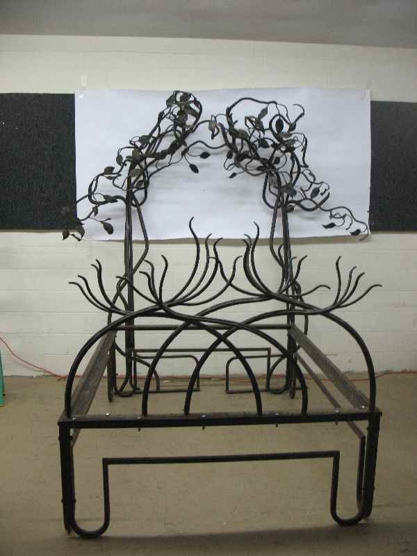 CUSTOM IRON TREE FORM BED: CUSTOM IRON TREE FORM BED